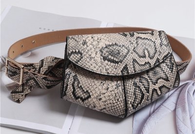 Waist Snake Bag Beige