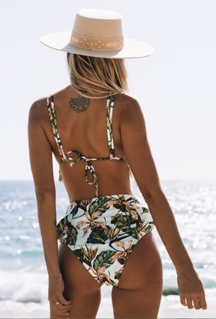 Flower Ruffle Bikini Mint