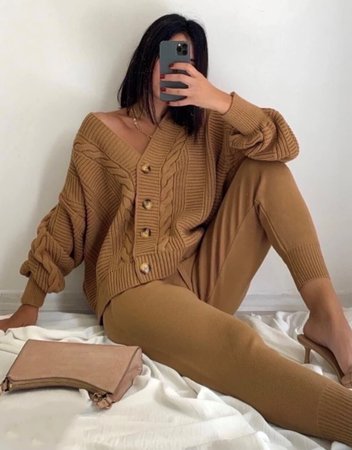 Nancy Set Camel