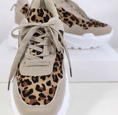 Leo High Sneaker