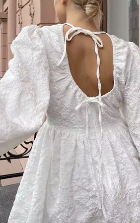Fiore open back dress white