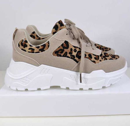 Leo High Sneaker